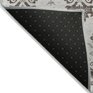 Homeroots 3' Stylish Beige Tan And Taupe Oriental Washable Area Rug For Indoor And Outdoor Spaces, Durable Design 3' X 5' Polyester 585412