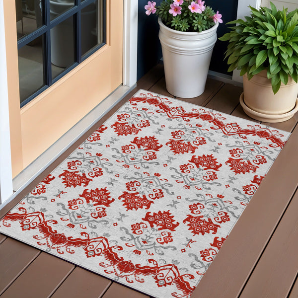 Homeroots 3' Stylish Beige Tan And Taupe Oriental Washable Area Rug For Indoor And Outdoor Spaces, Durable Design 3' X 5' Polyester 585454