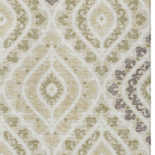 Homeroots 3' Beige Taupe Floral Washable Area Rug - Stylish Indoor Outdoor Design For Versatile Spaces 10' X 14' Polyester 585549