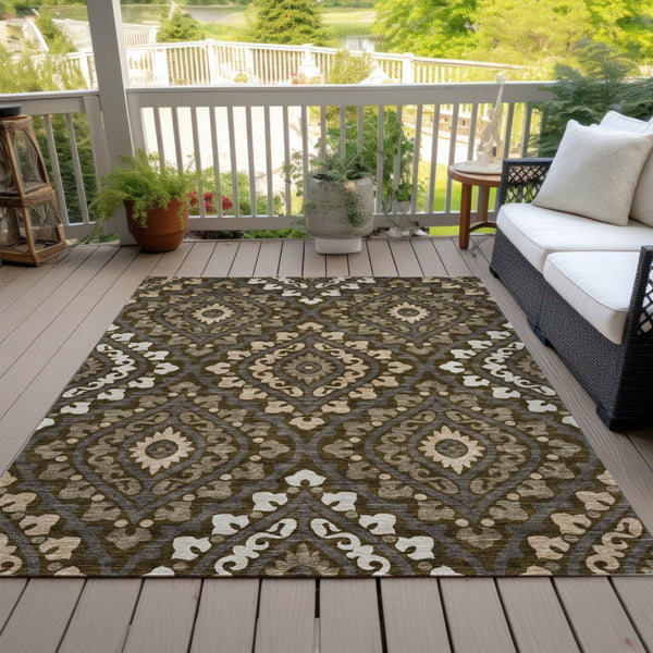 Homeroots 3' Beige Taupe Floral Washable Area Rug - Stylish Indoor Outdoor Design For Versatile Spaces 5' X 8' Polyester 585551