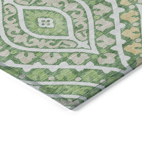 Homeroots 3' Beige Taupe Floral Washable Area Rug - Stylish Indoor Outdoor Design For Versatile Spaces 3' X 5' Polyester 585556