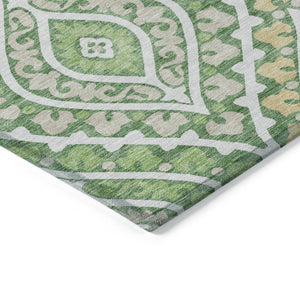 Homeroots 3' Beige Taupe Floral Washable Area Rug - Stylish Indoor Outdoor Design For Versatile Spaces 8' X 10' Polyester 585559