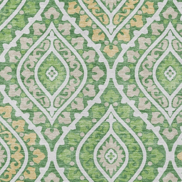 Homeroots 3' Beige Taupe Floral Washable Area Rug - Stylish Indoor Outdoor Design For Versatile Spaces 8' X 10' Polyester 585559