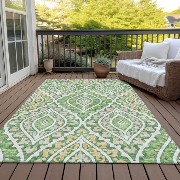 Homeroots 3' Beige Taupe Floral Washable Area Rug - Stylish Indoor Outdoor Design For Versatile Spaces 9' X 12' Polyester 585560