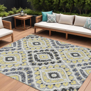 Homeroots 3' Beige Taupe Floral Washable Area Rug - Stylish Indoor Outdoor Design For Versatile Spaces 10' X 14' Polyester 585567