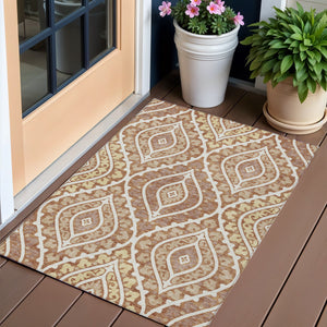 Homeroots 3' Beige Taupe Floral Washable Area Rug - Stylish Indoor Outdoor Design For Versatile Spaces 3' X 5' Polyester 585580