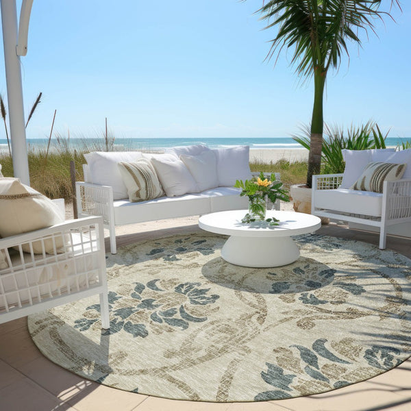HomeRoots 5' Durable Floral Area Rug in Beige, Tan & Blue - Washable for Indoor & Outdoor Use, Easy Care 8' Round 585606