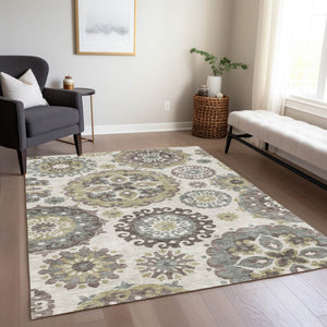 Homeroots 3' Beige Taupe And Brown Floral Medallion Rug - Washable Indoor Outdoor Area For Versatile Spaces 3' X 5' Polyester 585682