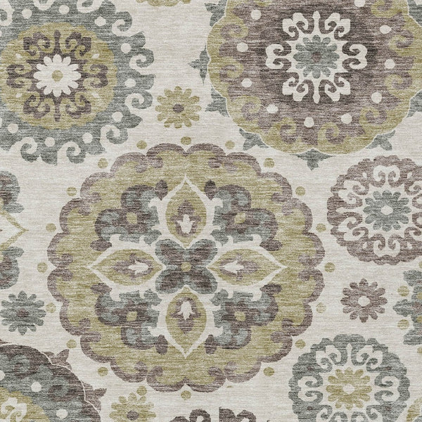 Homeroots 3' Beige Taupe And Brown Floral Medallion Rug - Washable Indoor Outdoor Area For Versatile Spaces 9' X 12' Polyester 585686