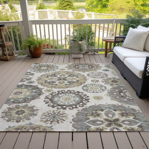 Homeroots 3' Beige Taupe And Brown Floral Medallion Rug - Washable Indoor Outdoor Area For Versatile Spaces 10' X 14' Polyester 585687