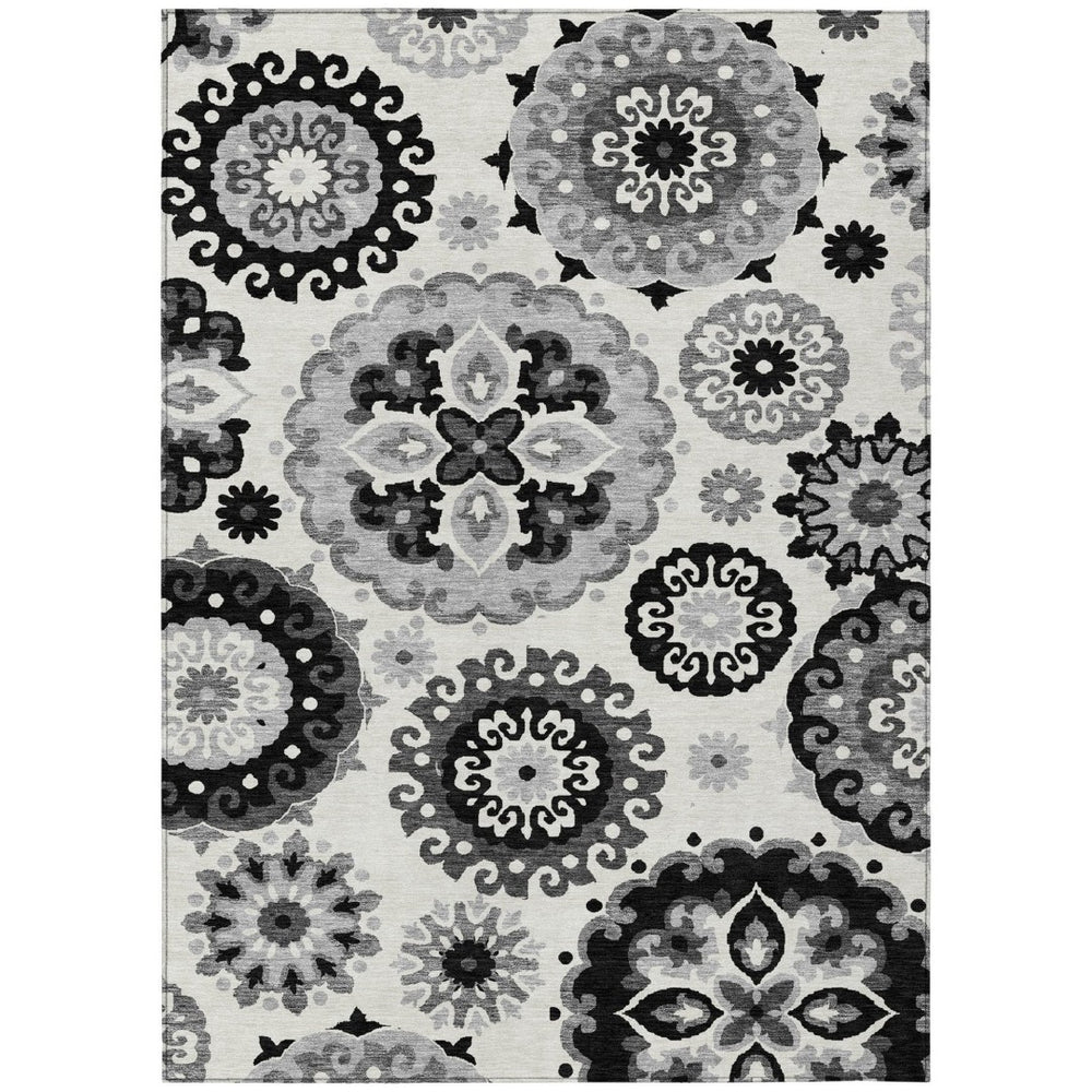 HomeRoots 5' Elegant Black Gray Silver Floral Medallion Indoor Outdoor Area Rug – Stain Resistant & Washable 5' X 8' 585689