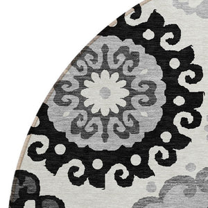 Homeroots 3' Beige Taupe And Brown Floral Medallion Rug - Washable Indoor Outdoor Area For Versatile Spaces 8' Round Polyester 585690