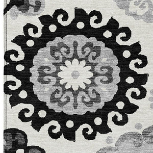 Homeroots 3' Beige Taupe And Brown Floral Medallion Rug - Washable Indoor Outdoor Area For Versatile Spaces 8' X 10' Polyester 585691