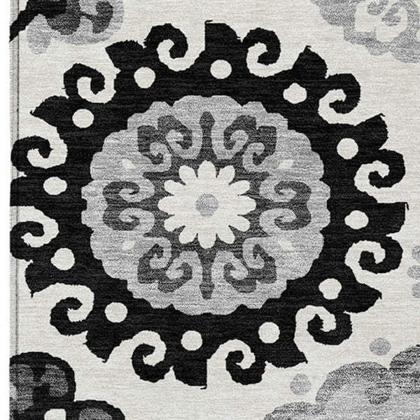 Homeroots 3' Beige Taupe And Brown Floral Medallion Rug - Washable Indoor Outdoor Area For Versatile Spaces 10' X 14' Polyester 585693
