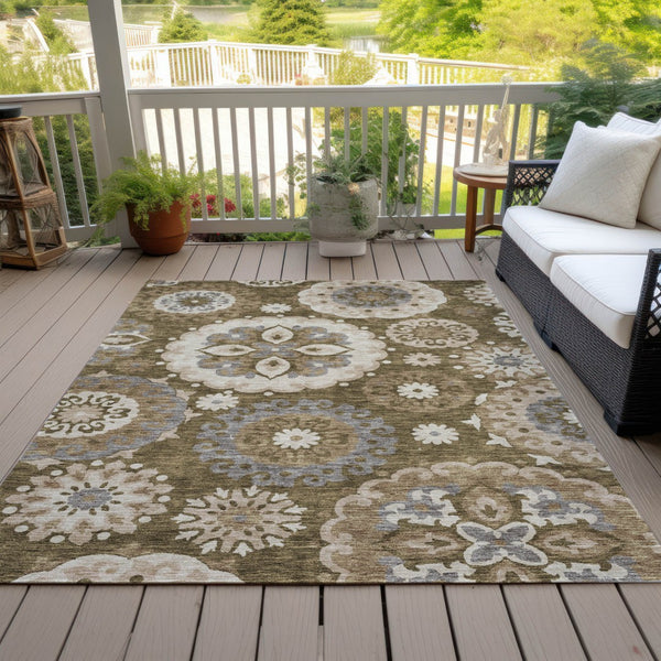 Homeroots 3' Beige Taupe And Brown Floral Medallion Rug - Washable Indoor Outdoor Area For Versatile Spaces 10' X 14' Polyester 585699