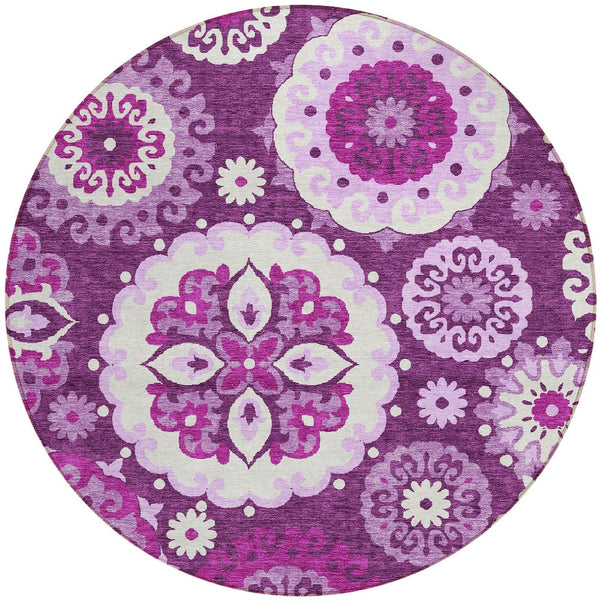 Homeroots 3' Beige Taupe And Brown Floral Medallion Rug - Washable Indoor Outdoor Area For Versatile Spaces 8' Round Polyester 585708