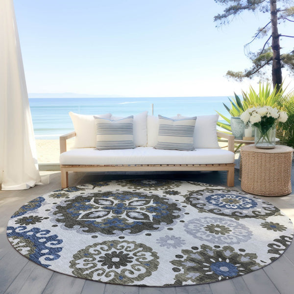 Homeroots 3' Beige Taupe And Brown Floral Medallion Rug - Washable Indoor Outdoor Area For Versatile Spaces 8' Round Polyester 585720