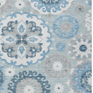 Homeroots 3' Beige Taupe And Brown Floral Medallion Rug - Washable Indoor Outdoor Area For Versatile Spaces 3' X 5' Polyester 585724