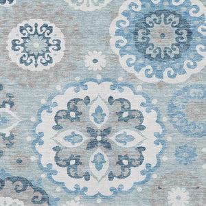 Homeroots 3' Beige Taupe And Brown Floral Medallion Rug - Washable Indoor Outdoor Area For Versatile Spaces 9' X 12' Polyester 585728