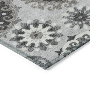 Homeroots 3' Beige Taupe And Brown Floral Medallion Rug - Washable Indoor Outdoor Area For Versatile Spaces 3' X 5' Polyester 585730