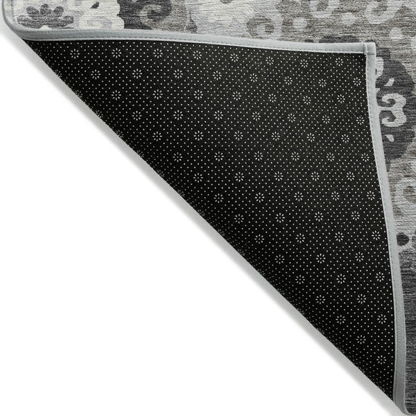 Homeroots 3' Beige Taupe And Brown Floral Medallion Rug - Washable Indoor Outdoor Area For Versatile Spaces 5' X 8' Polyester 585731