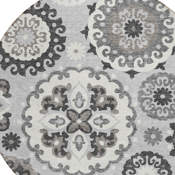 Homeroots 3' Beige Taupe And Brown Floral Medallion Rug - Washable Indoor Outdoor Area For Versatile Spaces 8' Round Polyester 585732