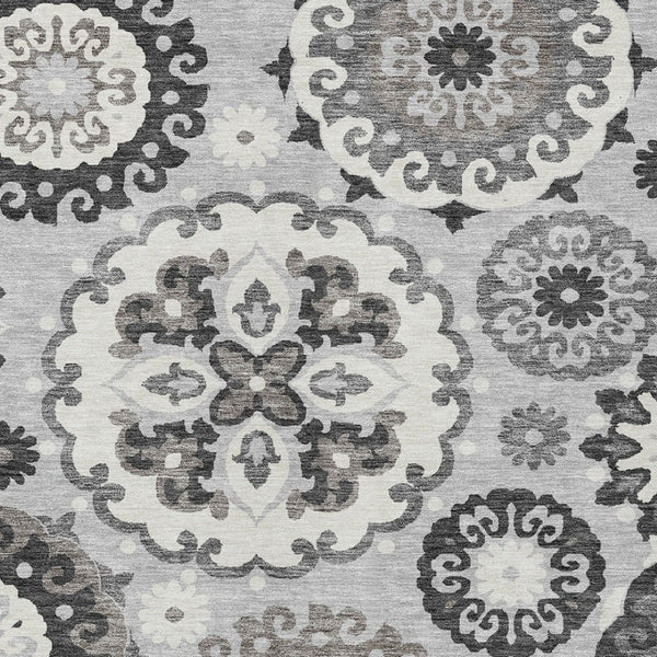 Homeroots 3' Beige Taupe And Brown Floral Medallion Rug - Washable Indoor Outdoor Area For Versatile Spaces 9' X 12' Polyester 585734