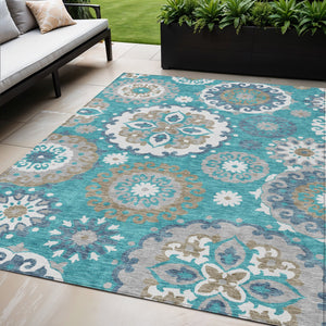 Homeroots 3' Beige Taupe And Brown Floral Medallion Rug - Washable Indoor Outdoor Area For Versatile Spaces 5' X 8' Polyester 585737