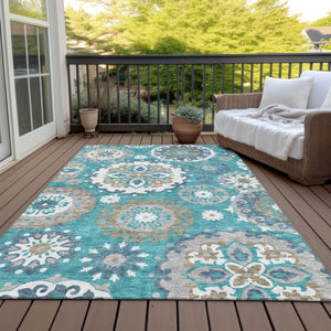 Homeroots 3' Beige Taupe And Brown Floral Medallion Rug - Washable Indoor Outdoor Area For Versatile Spaces 9' X 12' Polyester 585740