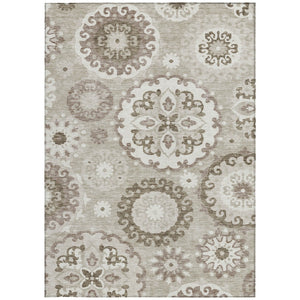 Homeroots 3' Beige Taupe And Brown Floral Medallion Rug - Washable Indoor Outdoor Area For Versatile Spaces 3' X 5' Polyester 585742