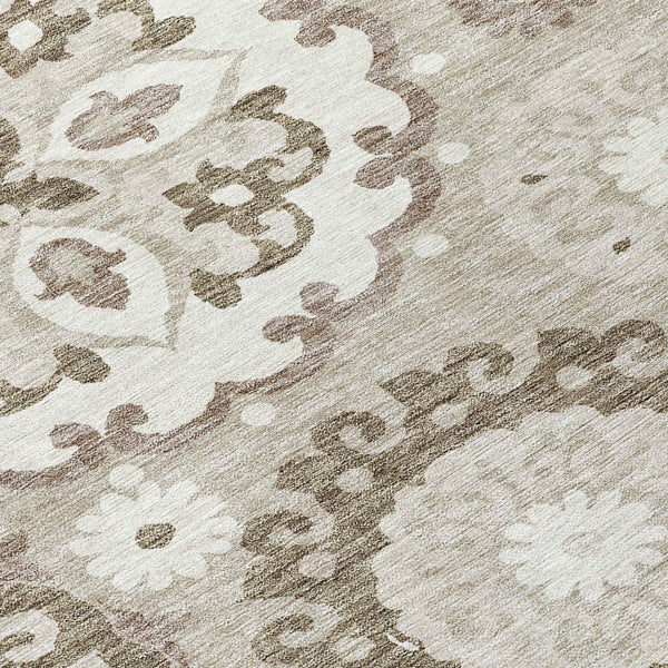 Homeroots 3' Beige Taupe And Brown Floral Medallion Rug - Washable Indoor Outdoor Area For Versatile Spaces 8' Round Polyester 585744