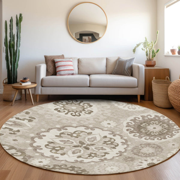 Homeroots 3' Beige Taupe And Brown Floral Medallion Rug - Washable Indoor Outdoor Area For Versatile Spaces 8' Round Polyester 585744