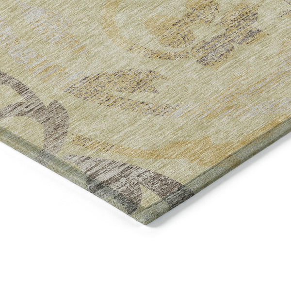 Homeroots 3' Beige Taupe And Copper Floral Area Rug - Durable, Washable Design For Indoor And Outdoor Spaces 5' X 8' Polyester 585791