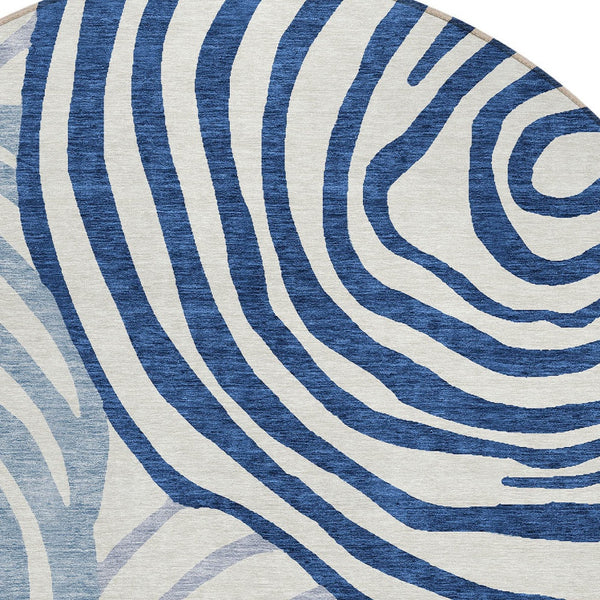 Homeroots 3' Beige Taupe And Green Abstract Washable Area Rug For Indoor And Outdoor High-traffic Spaces 8' Round Polyester 585840