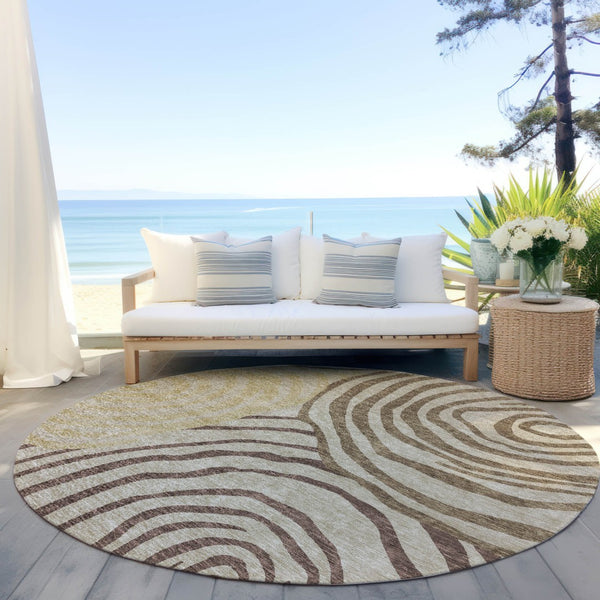 Homeroots 3' Beige Taupe And Green Abstract Washable Area Rug For Indoor And Outdoor High-traffic Spaces 8' Round Polyester 585846