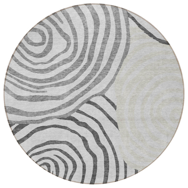 Homeroots 3' Beige Taupe And Green Abstract Washable Area Rug For Indoor And Outdoor High-traffic Spaces 8' Round Polyester 585870