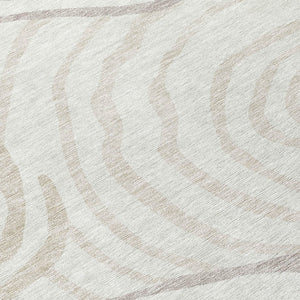 Homeroots 3' Beige Taupe And Green Abstract Washable Area Rug For Indoor And Outdoor High-traffic Spaces 8' Round Polyester 585876