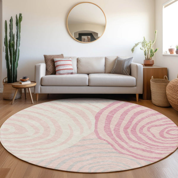 Homeroots 3' Beige Taupe And Green Abstract Washable Area Rug For Indoor And Outdoor High-traffic Spaces 8' Round Polyester 585882