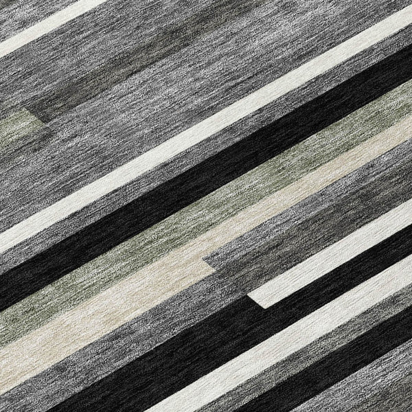 Homeroots 3' Stylish Black Charcoal And Gray Striped Washable Area Rug For Indoor And Outdoor Spaces 8' Round Polyester 585912