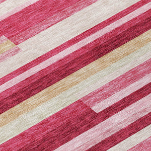 Homeroots 3' Stylish Black Charcoal And Gray Striped Washable Area Rug For Indoor And Outdoor Spaces 5' X 8' Polyester 585917