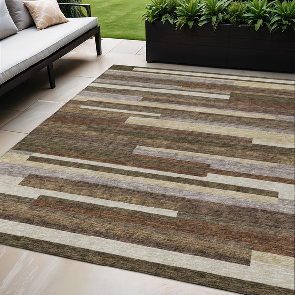 Homeroots 3' Stylish Black Charcoal And Gray Striped Washable Area Rug For Indoor And Outdoor Spaces 5' X 8' Polyester 585923