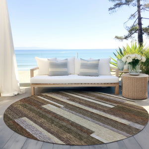 Homeroots 3' Stylish Black Charcoal And Gray Striped Washable Area Rug For Indoor And Outdoor Spaces 8' Round Polyester 585924
