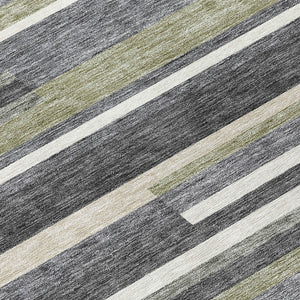 Homeroots 3' Stylish Black Charcoal And Gray Striped Washable Area Rug For Indoor And Outdoor Spaces 8' Round Polyester 585936