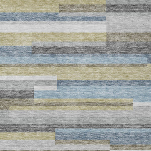 Homeroots 3' Stylish Black Charcoal And Gray Striped Washable Area Rug For Indoor And Outdoor Spaces 3' X 5' Polyester 585946