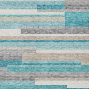 Homeroots 3' Stylish Black Charcoal And Gray Striped Washable Area Rug For Indoor And Outdoor Spaces 3' X 5' Polyester 585976