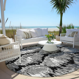 Homeroots 3' Black Charcoal And Silver Abstract Washable Area Rug For Indoor And Outdoor Spaces, Stylish Design 8' Round Polyester 585990