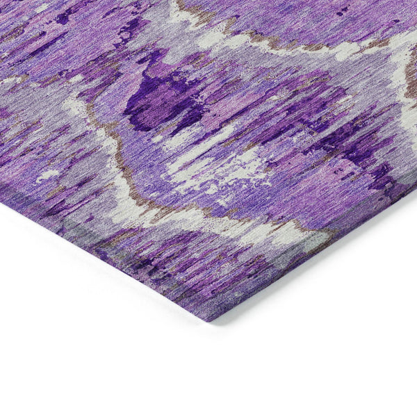 Homeroots 3' Black Charcoal And Silver Abstract Washable Area Rug For Indoor And Outdoor Spaces, Stylish Design 10' X 14' Polyester 586035