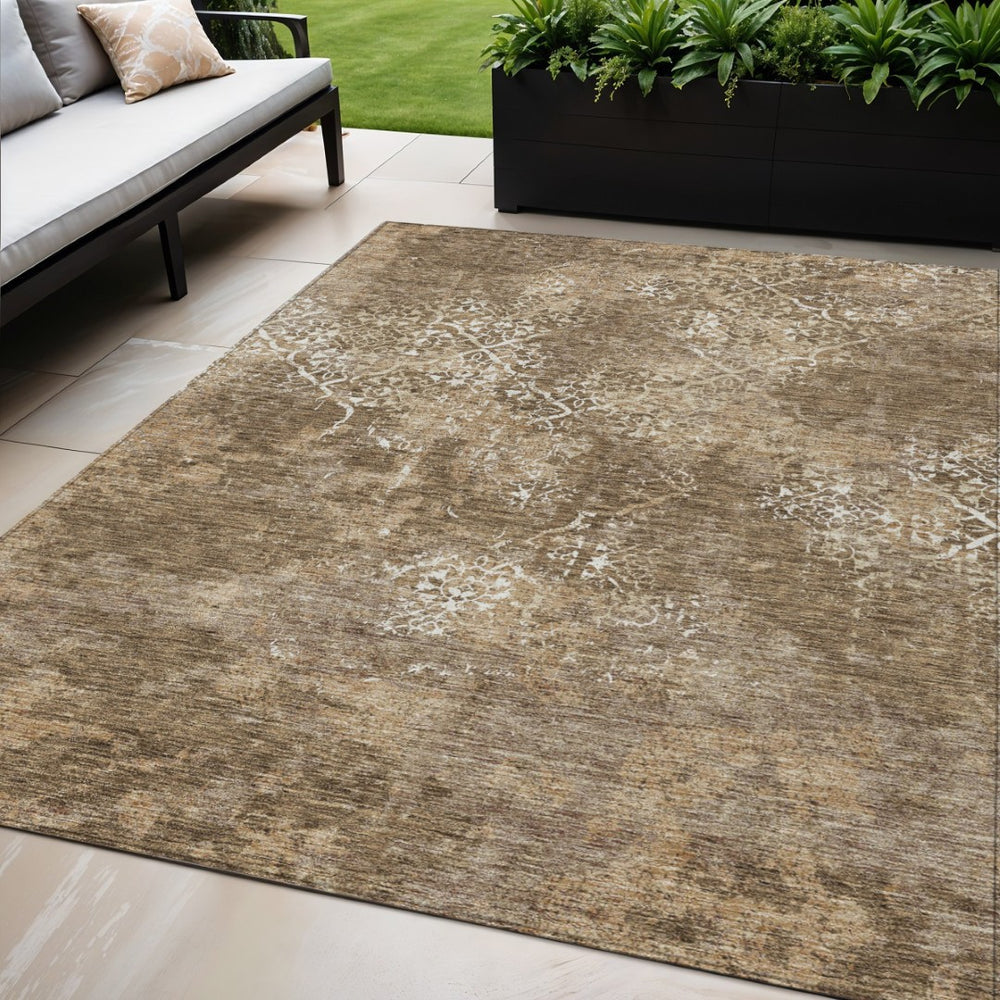 HomeRoots 5' Durable Floral Indoor Outdoor Area Rug in Brown, Taupe, and Ivory - Washable & Stylish Decor 5' X 8' 586133