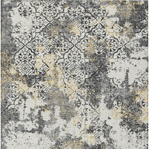 Homeroots 3' Floral Washable Area Rug In Artichoke & Fern Green - Perfect For Indoor & Outdoor Spaces! 5' X 8' Polyester 586145