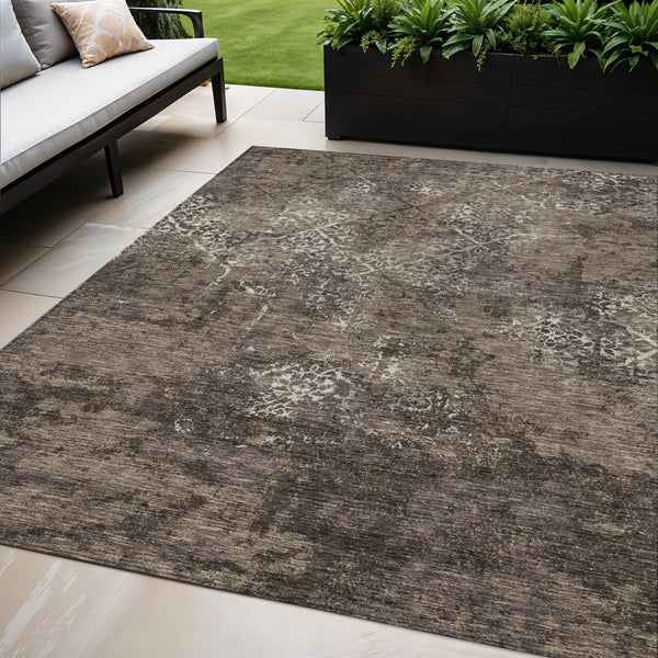 Homeroots 3' Floral Washable Area Rug In Artichoke & Fern Green - Perfect For Indoor & Outdoor Spaces! 5' X 8' Polyester 586151